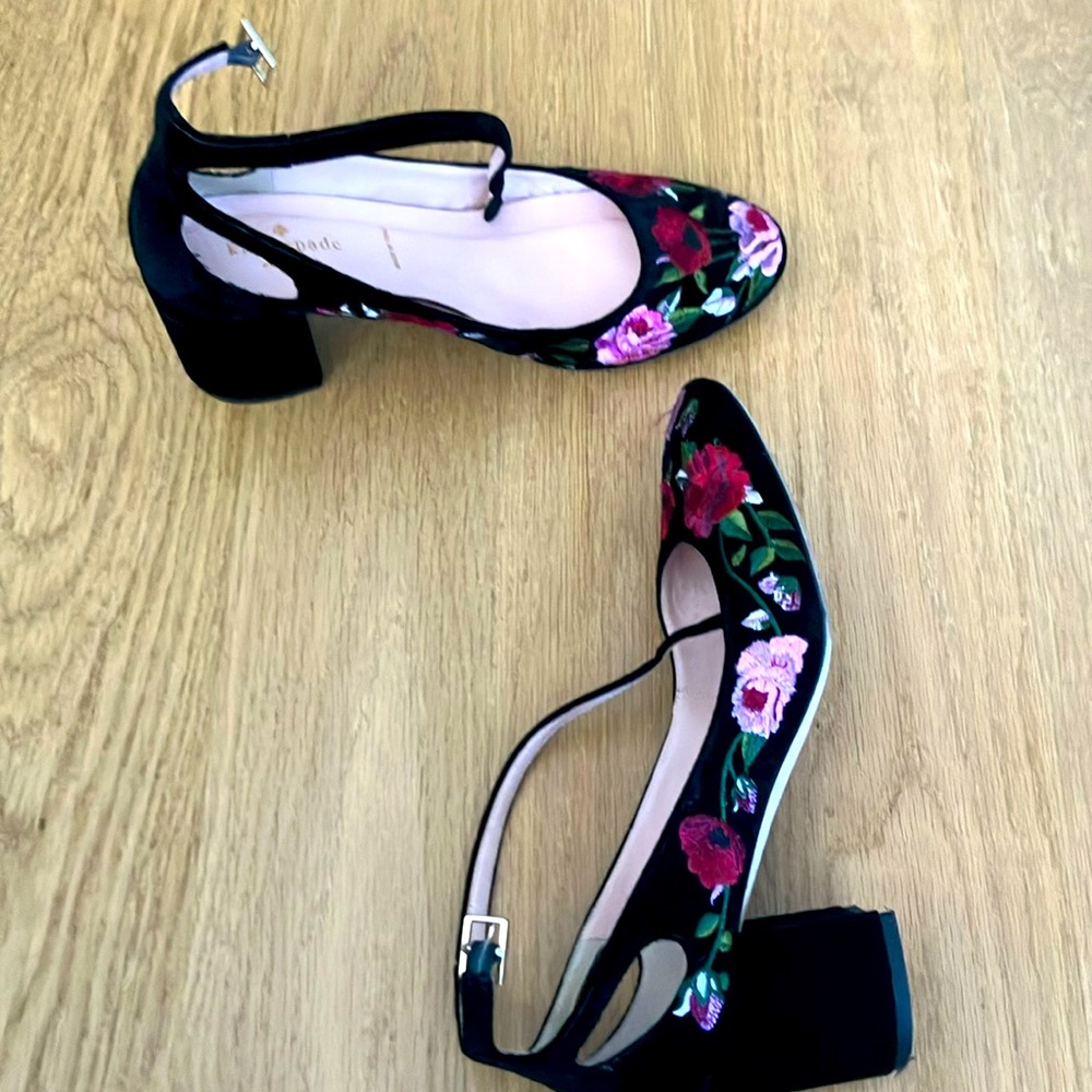 Kate Spade Gable Mary Jane Black Velvet pump, Size 8M